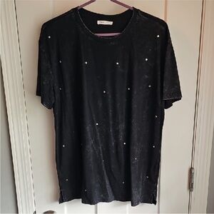 Edgely Women’s Sz Small Mineral Washed Rihneatone T-Shirt